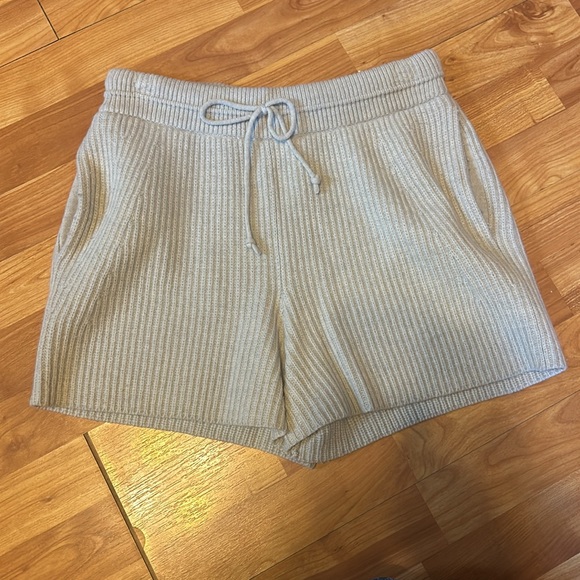 Helmut Lang Shorts - Picture 2 of 5